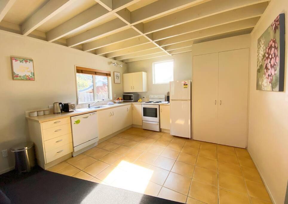 Hideaway Rima - In The Cbd Apartment Queenstown Exterior photo